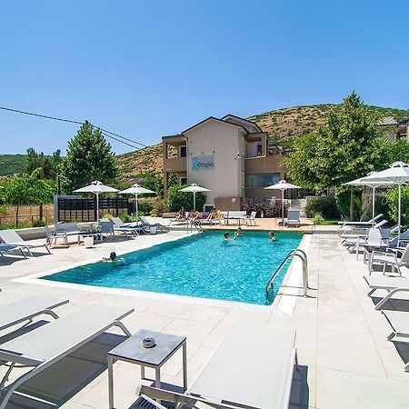 יואנינה Ellopia Point Hotel מראה חיצוני תמונה