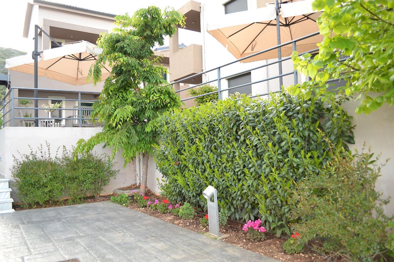 יואנינה Ellopia Point Hotel מראה חיצוני תמונה